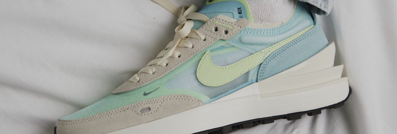 nike air max 1 wings and waffles